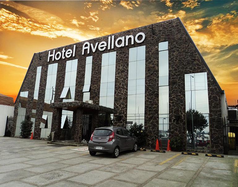 Hotel Hotel Avellano Los Ángeles